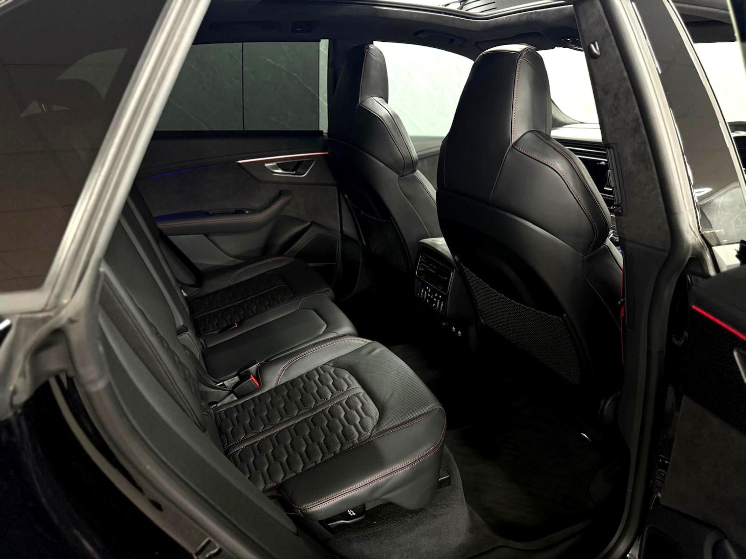 Used Audi RS Q8 2020 for sale - 76098806: Photo 34