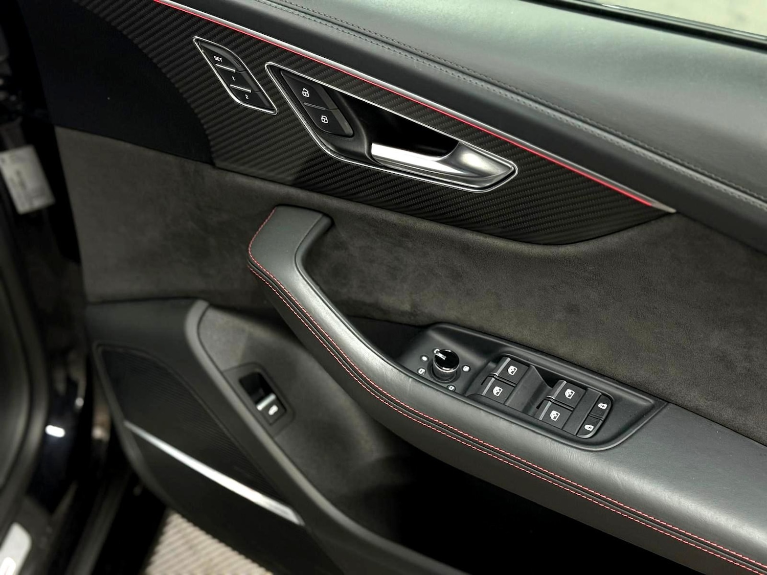 Used Audi RS Q8 2020 for sale - 76098806: Photo 36