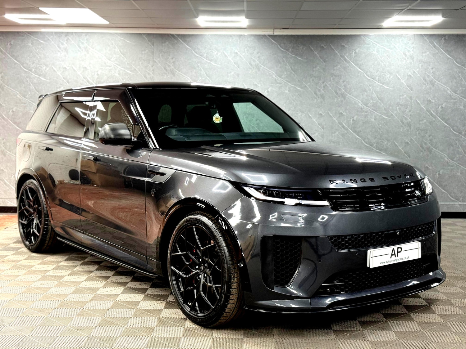 Used Land Rover Range Rover Sport 2022 for sale - 77242268: Photo 2