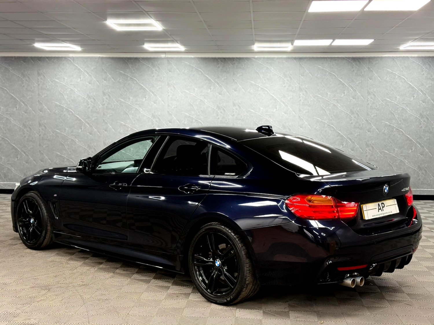 Used BMW 4 Series 2016 for sale - 76948991: Photo 17