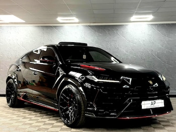 Used Lamborghini Urus 2023 for sale - 78736482: Photo