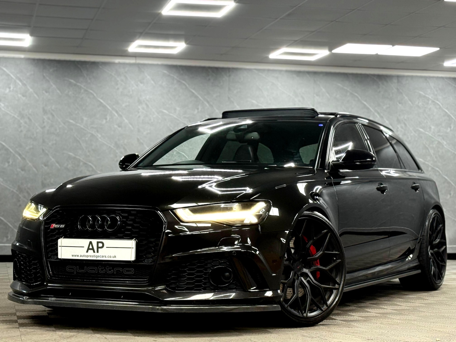 Used Audi RS6 2015 for sale - 76671724: Photo 1
