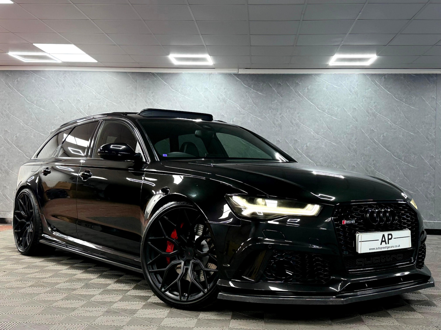 Used Audi RS6 2015 for sale - 76671724: Photo 3