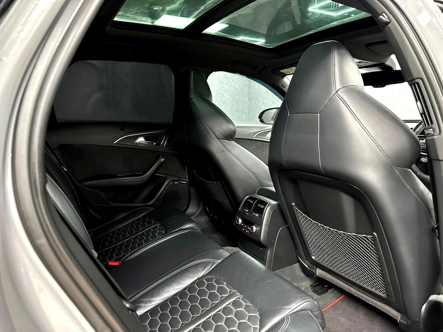 Used Audi RS6 2017 for sale - 77088277: Photo 13