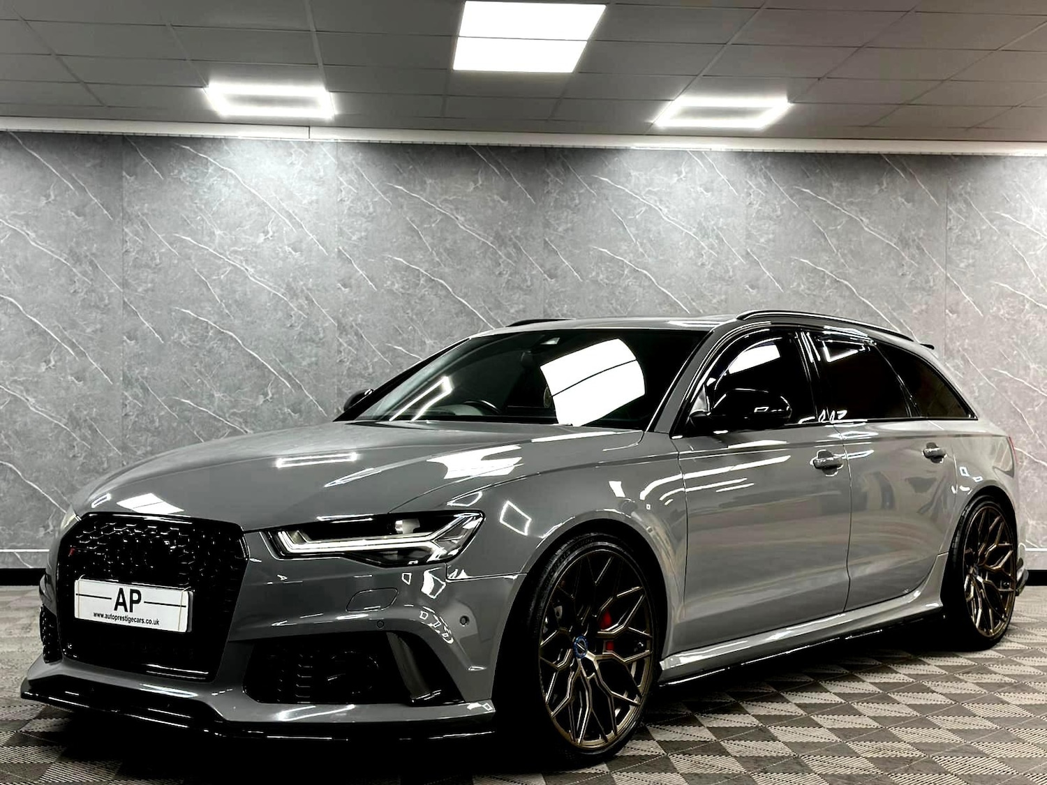 Used Audi RS6 2017 for sale - 77088277: Photo 2