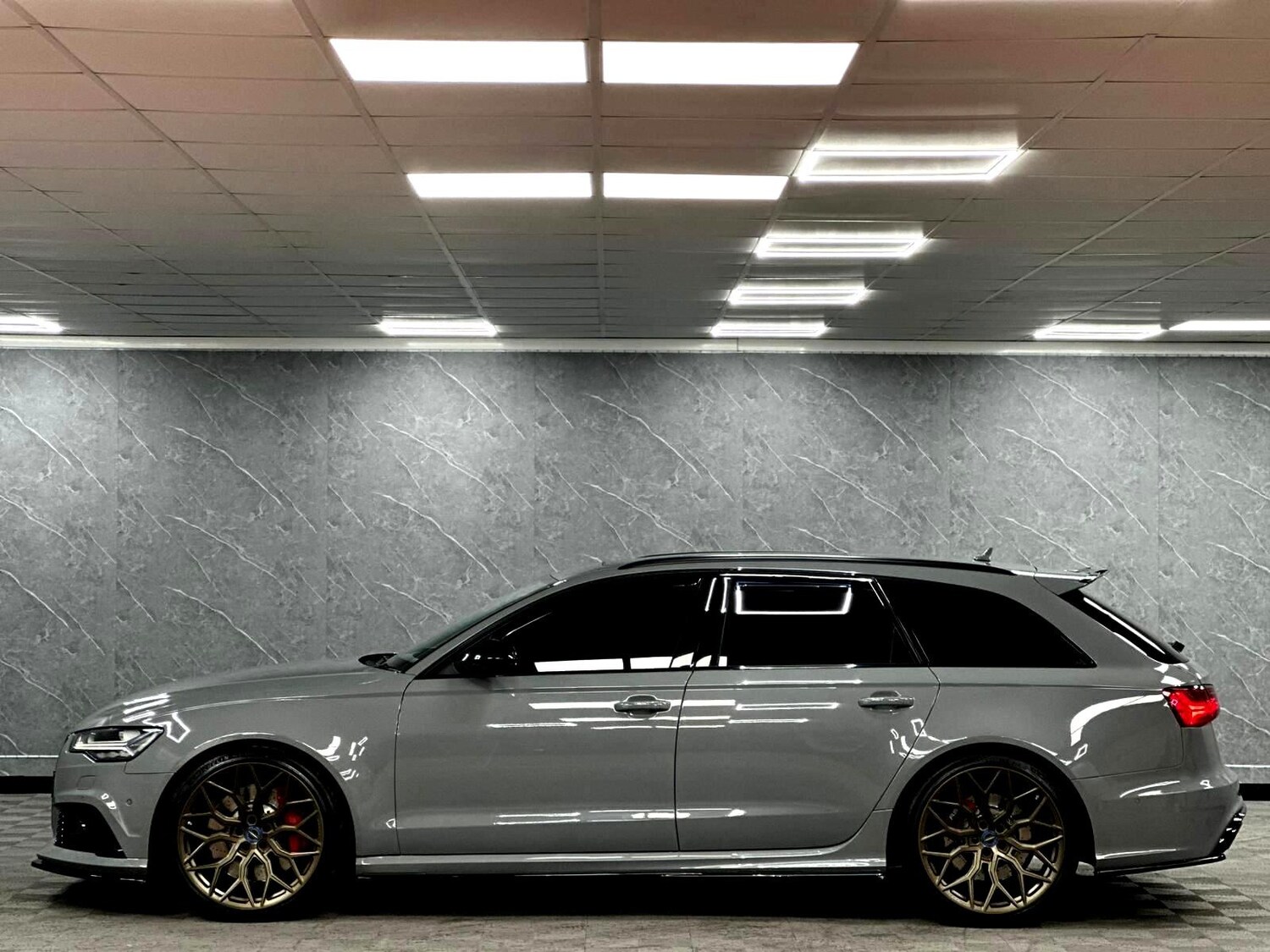 Used Audi RS6 2017 for sale - 77088277: Photo 24