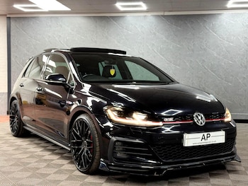 Used Volkswagen Golf 2019 for sale - 77196504: Photo