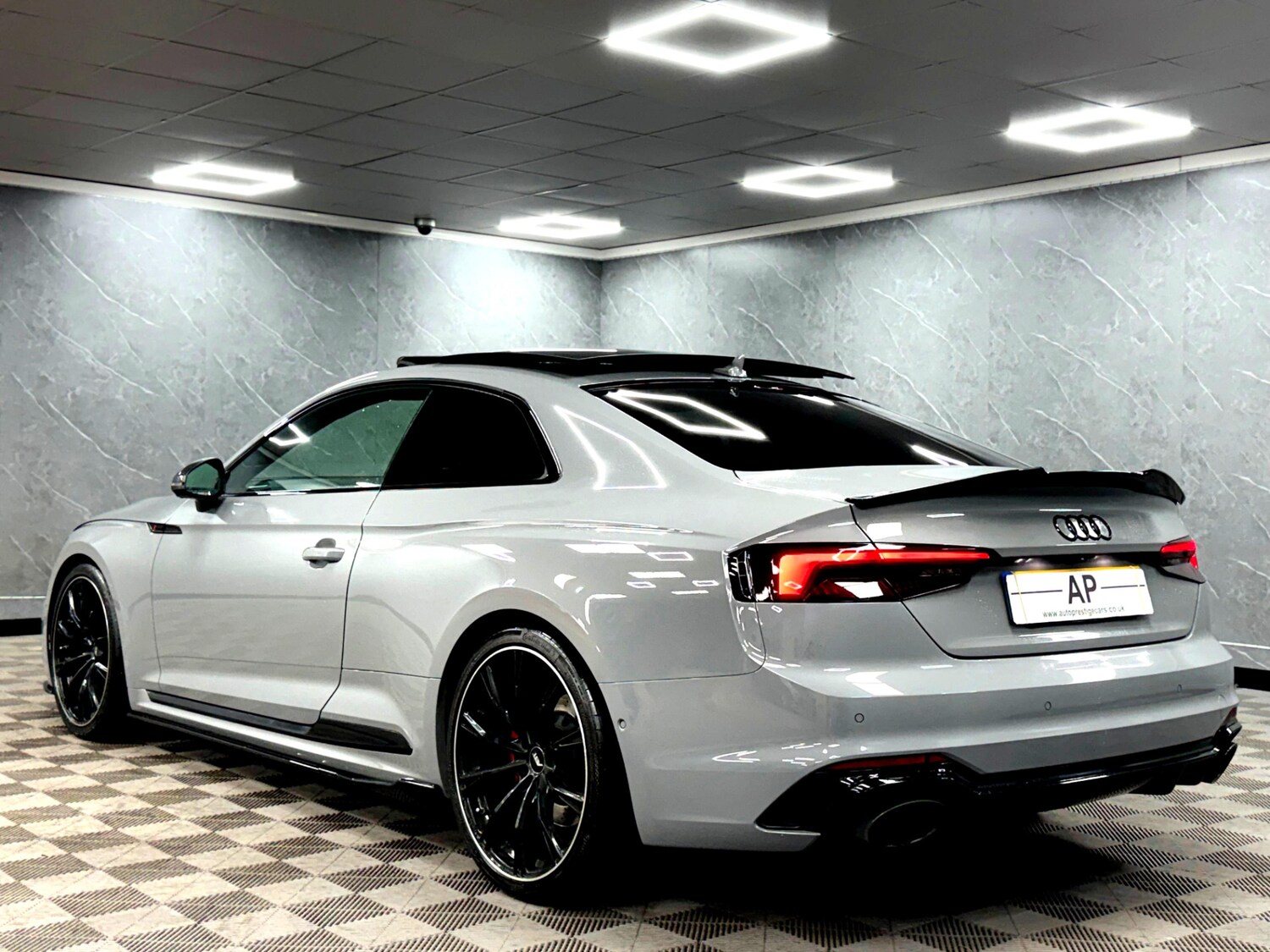 Used Audi RS5 2018 for sale - 77399597: Photo 17