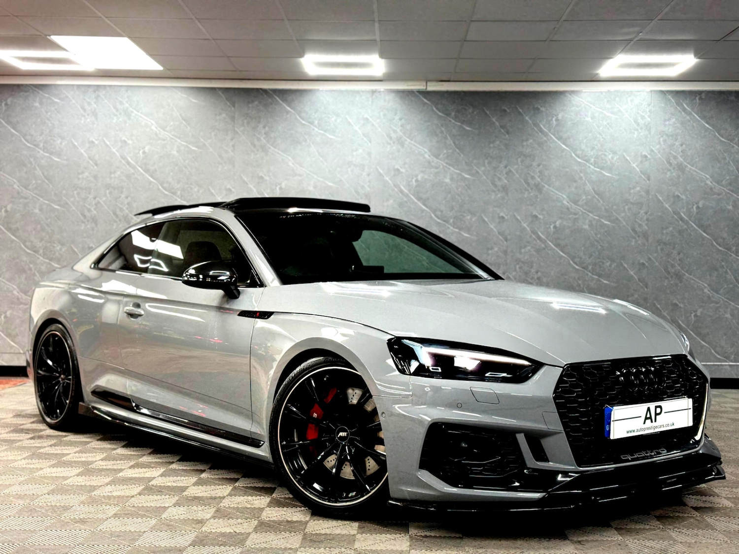 Used Audi RS5 2018 for sale - 77399597: Photo 2