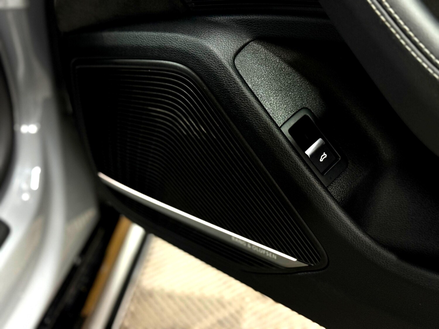 Used Audi RS5 2018 for sale - 77399597: Photo 24