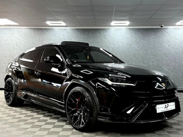 Used Lamborghini Urus 2023 for sale - 75609848: Photo 1