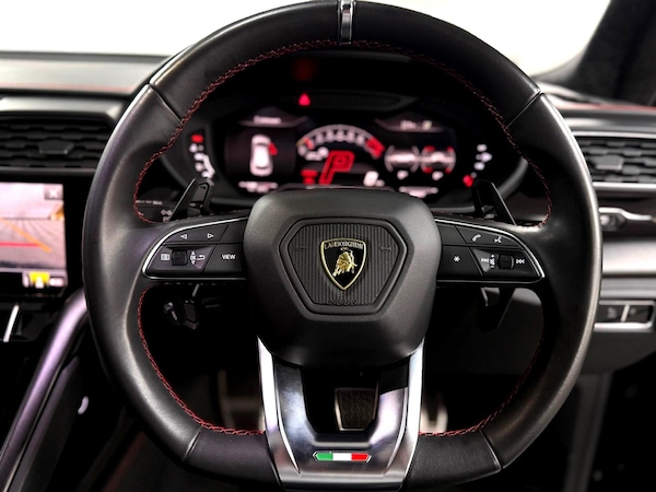 Used Lamborghini Urus 2023 for sale - 75609848: Photo 39