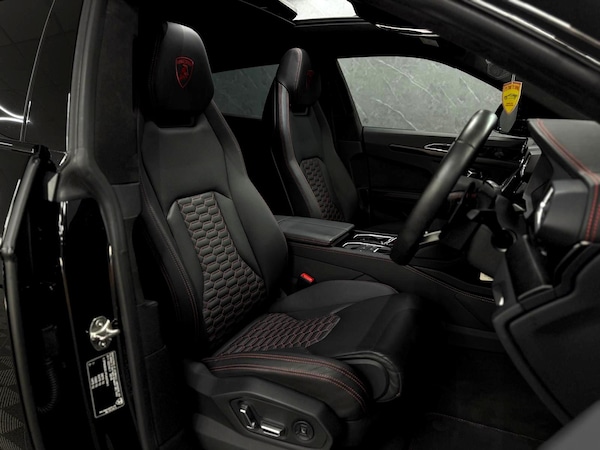 Used Lamborghini Urus 2023 for sale - 75609848: Photo 45