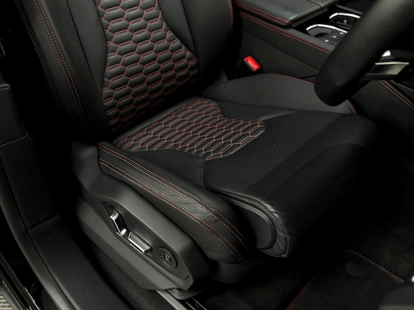 Used Lamborghini Urus 2023 for sale - 75609848: Photo 46