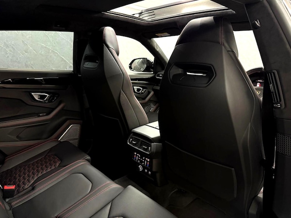 Used Lamborghini Urus 2023 for sale - 75609848: Photo 52