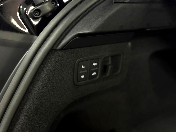 Used Lamborghini Urus 2023 for sale - 75609848: Photo 55