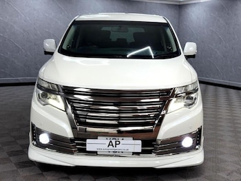 Used Nissan Elgrand 2014 for sale - 78293307: Photo