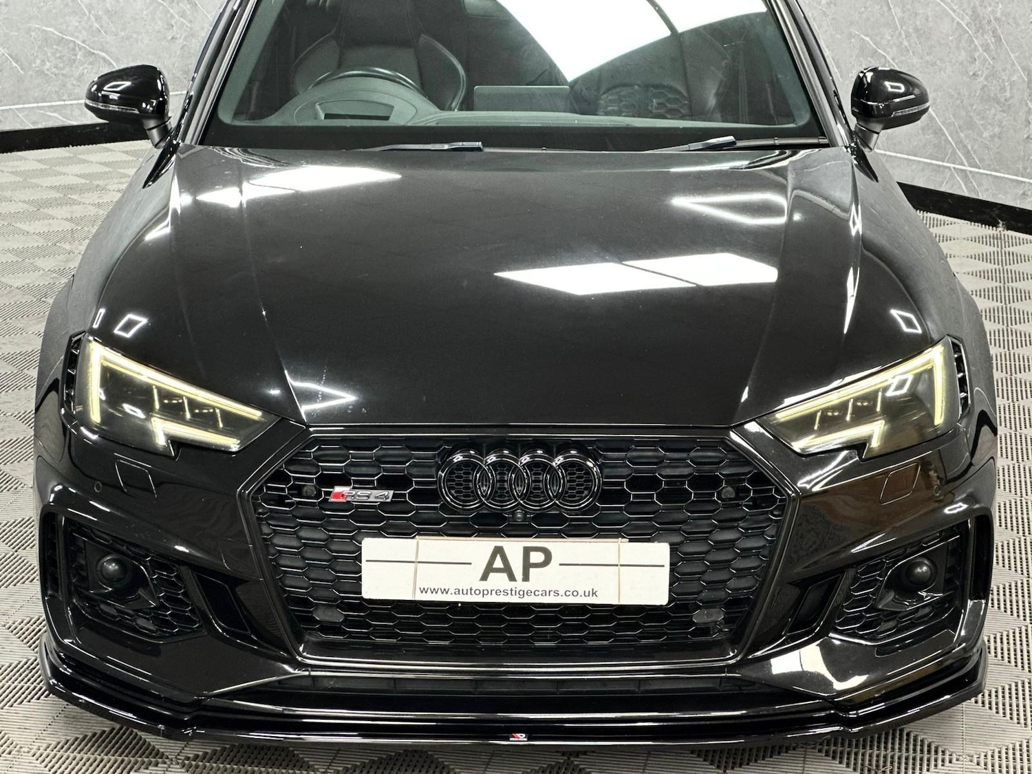 Used Audi RS4 2018 for sale - 76656476: Photo 35