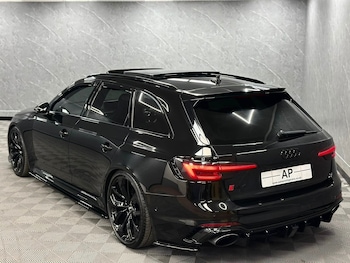 Used Audi RS4 2018 for sale - 76656476: Photo