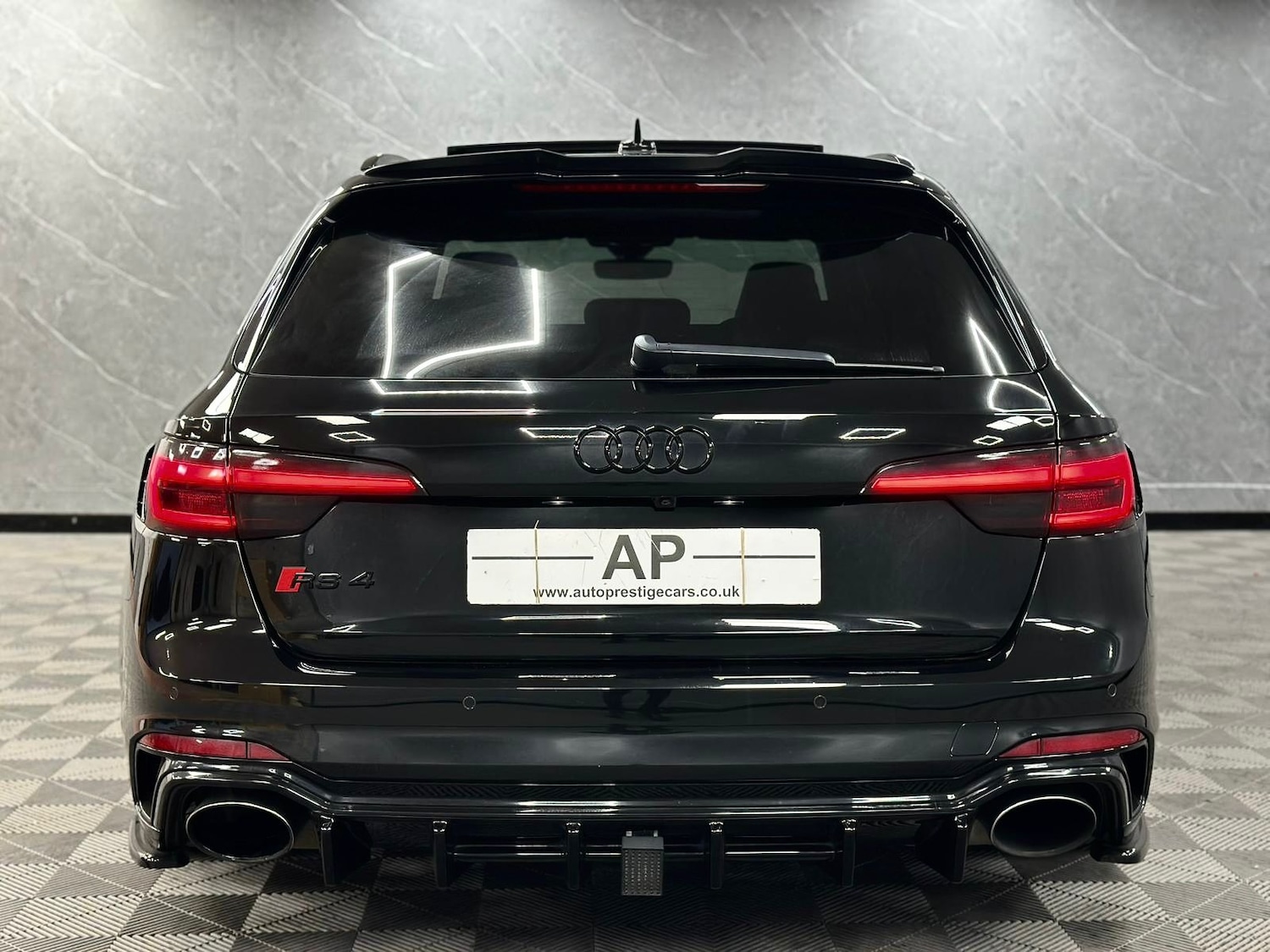 Used Audi RS4 2018 for sale - 76656476: Photo 62