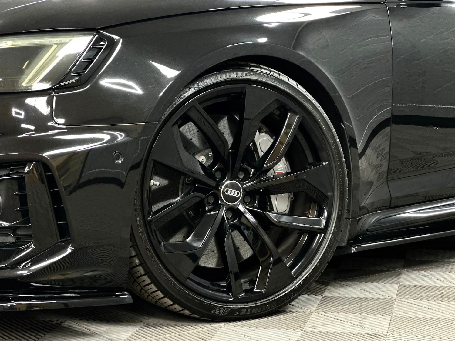 Used Audi RS4 2018 for sale - 76656476: Photo 7