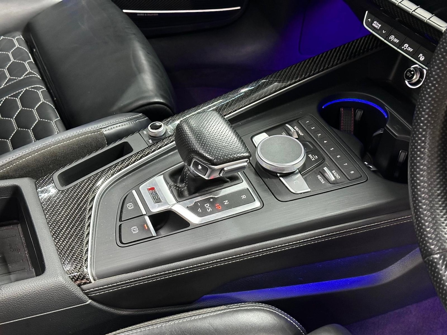 Used Audi RS4 2018 for sale - 76656476: Photo 74