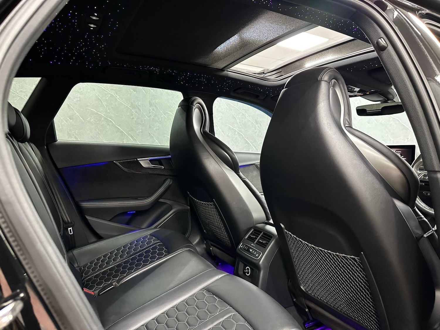 Used Audi RS4 2018 for sale - 76656476: Photo 79