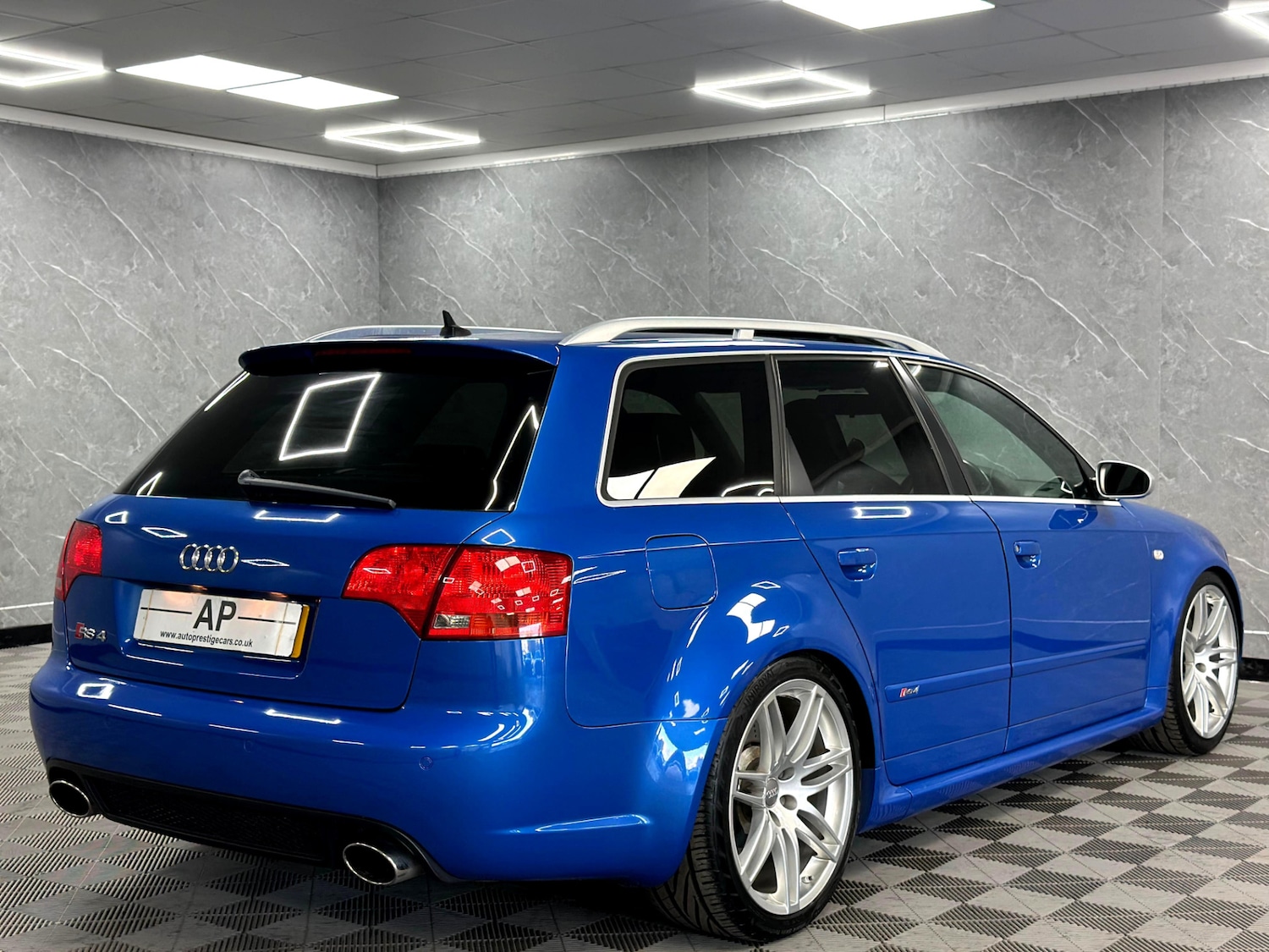 Used Audi RS4 2006 for sale - 76018271: Photo 13