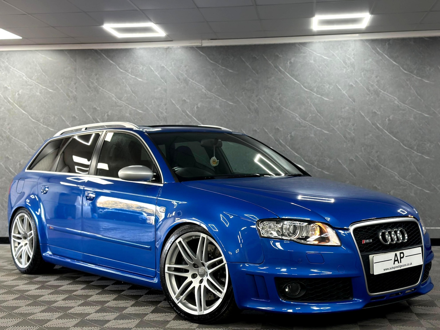Used Audi RS4 2006 for sale - 76018271: Photo 21