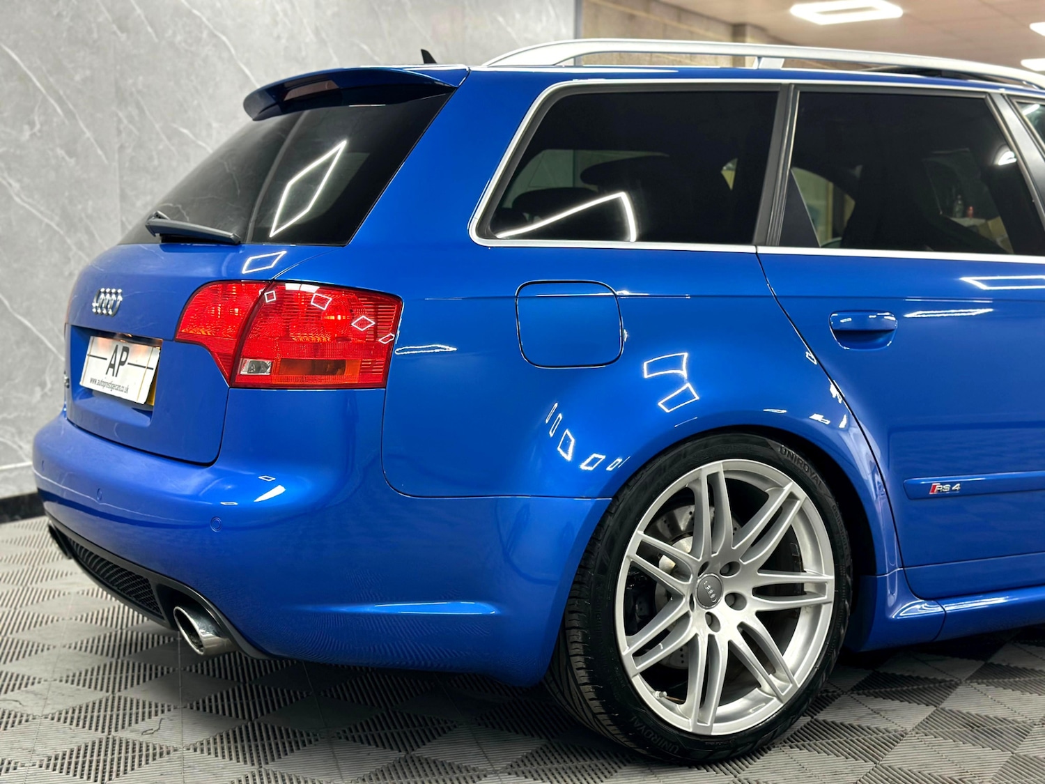 Used Audi RS4 2006 for sale - 76018271: Photo 28