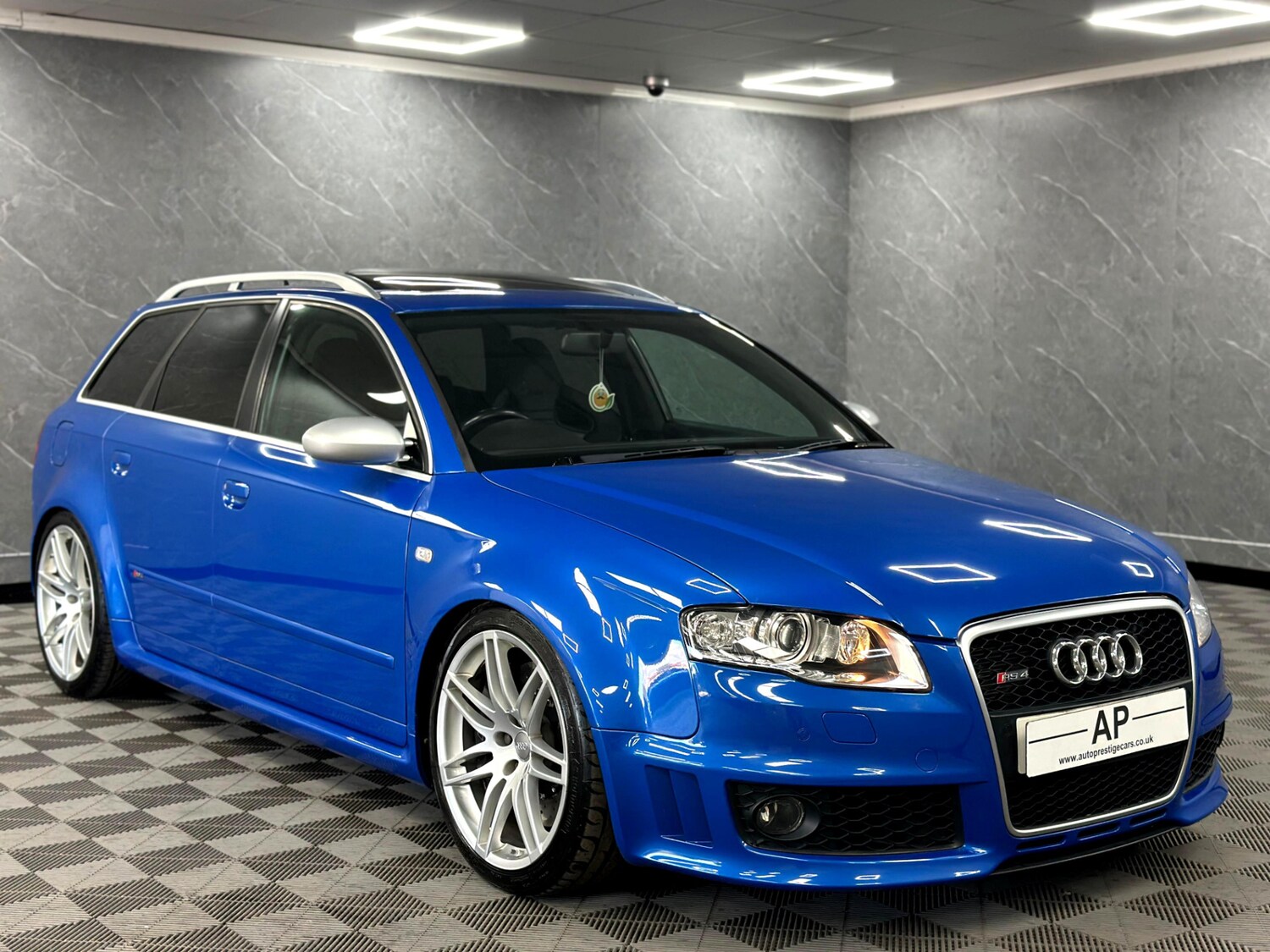 Used Audi RS4 2006 for sale - 76018271: Photo 30