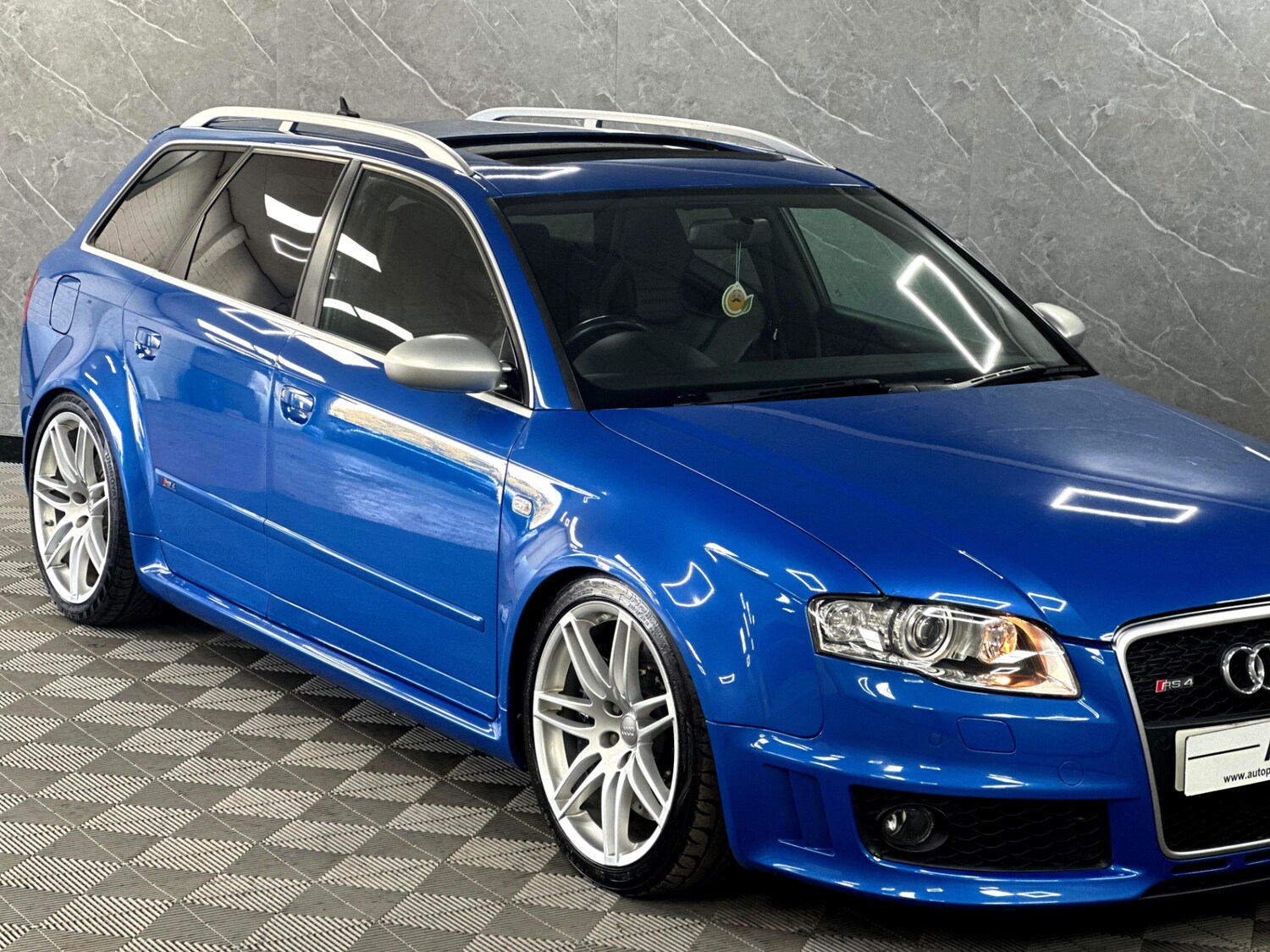 Used Audi RS4 2006 for sale - 76018271: Photo 36
