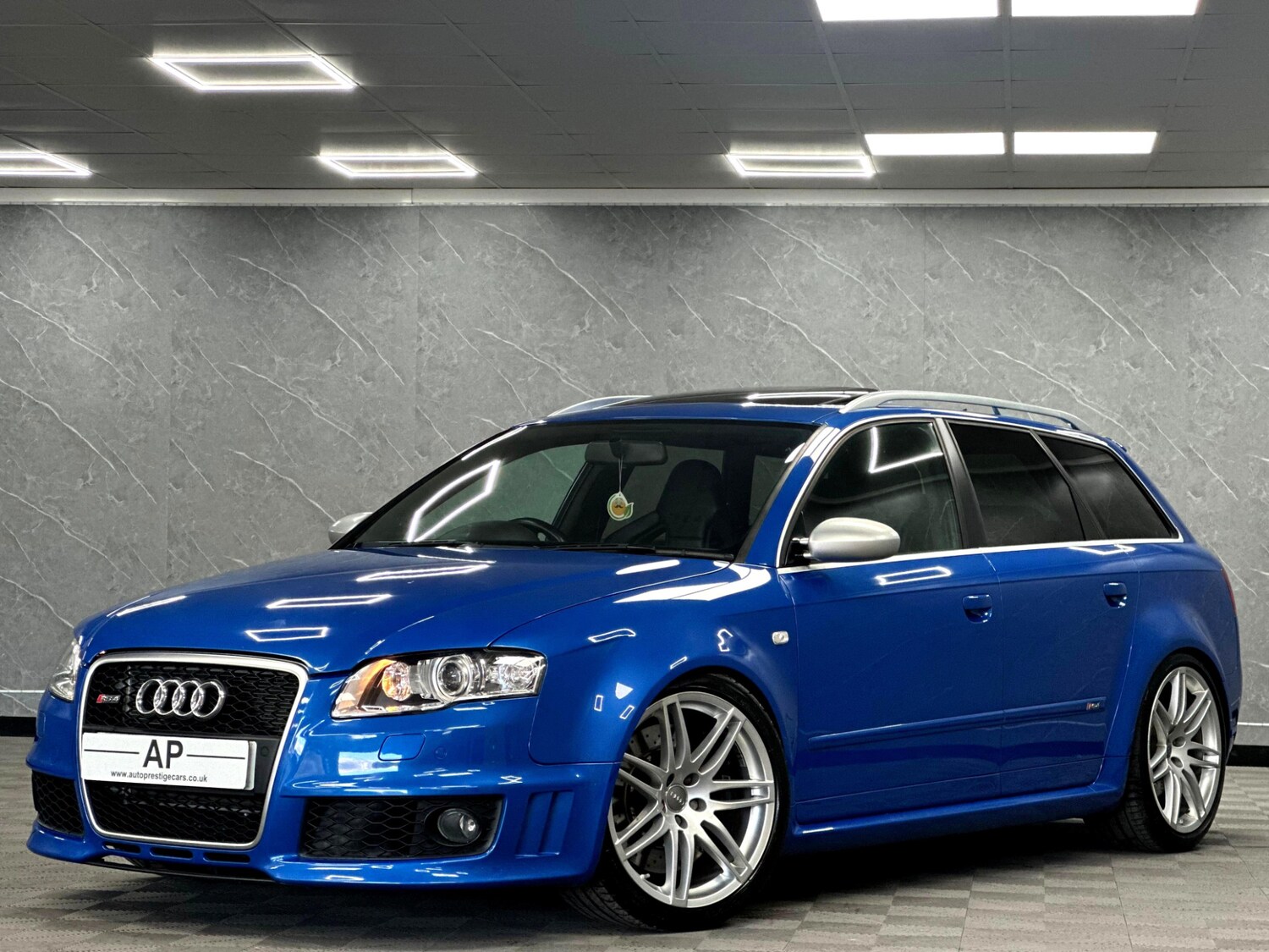 Used Audi RS4 2006 for sale - 76018271: Photo 40