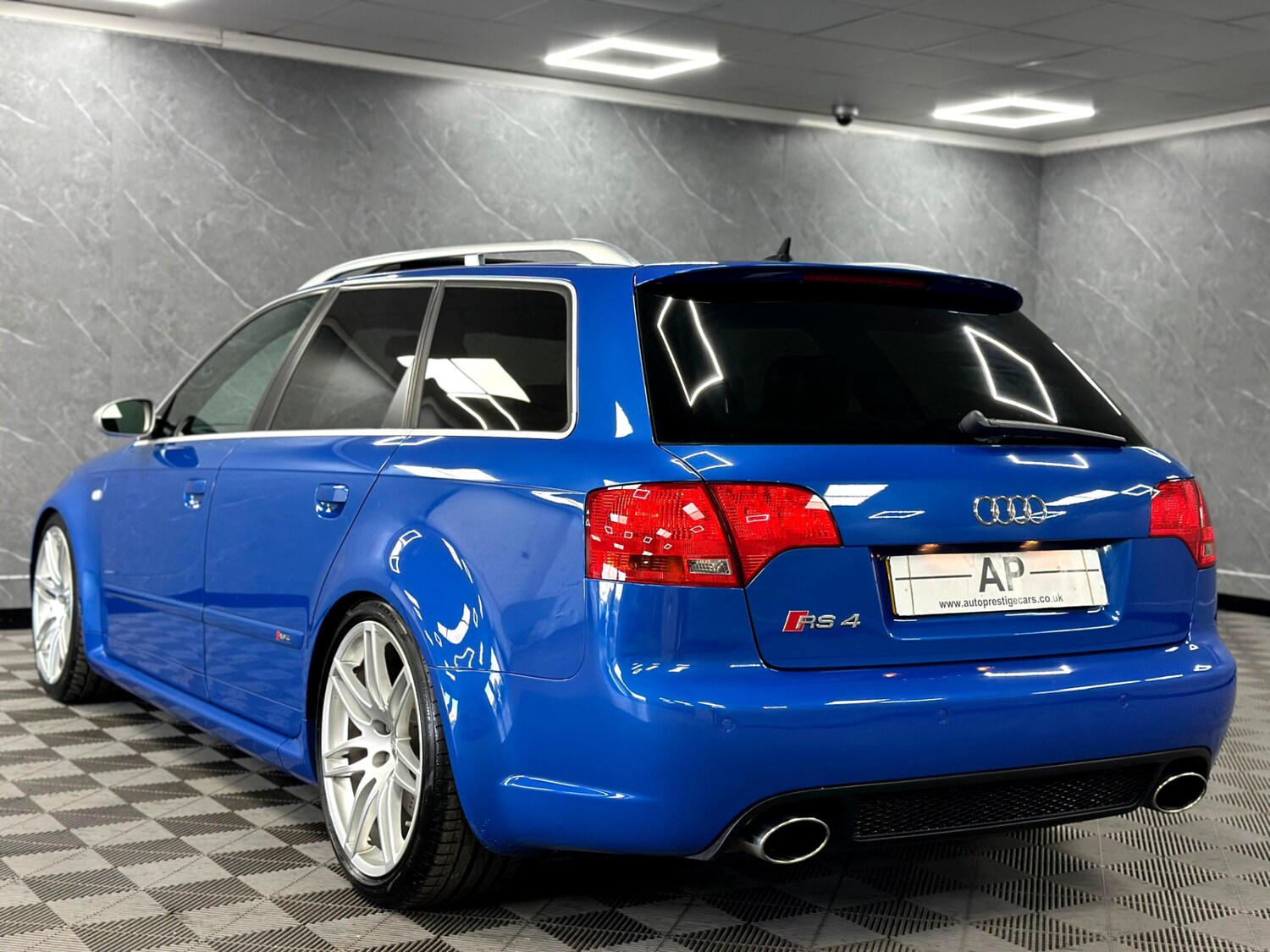 Used Audi RS4 2006 for sale - 76018271: Photo 45