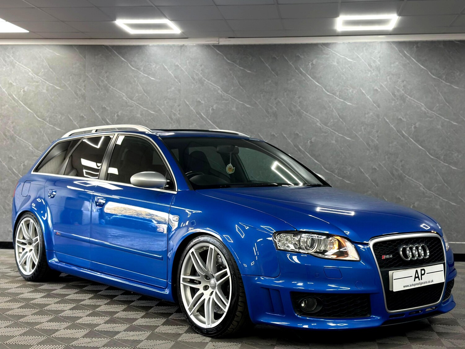 Used Audi RS4 2006 for sale - 76018271: Photo 50