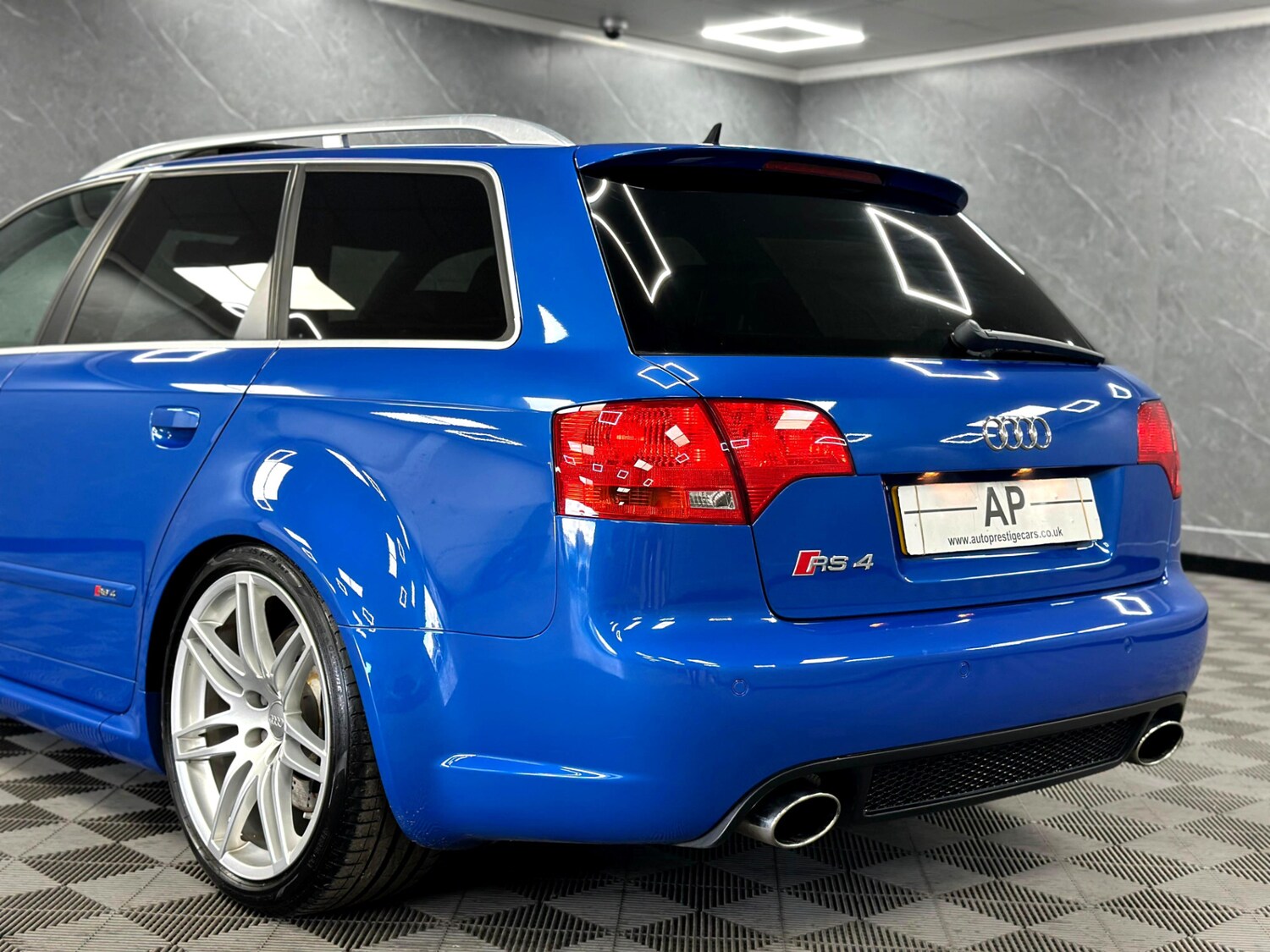 Used Audi RS4 2006 for sale - 76018271: Photo 59