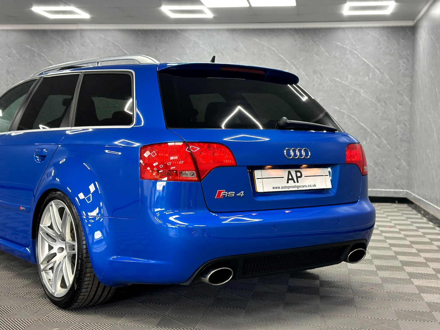 Used Audi RS4 2006 for sale - 76018271: Photo 71