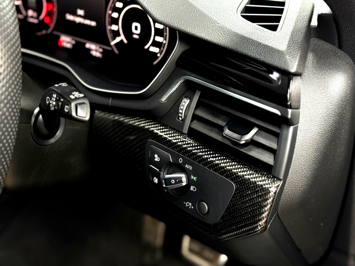 Used Audi RS4 Avant 2023 for sale - 77242008: Photo 31