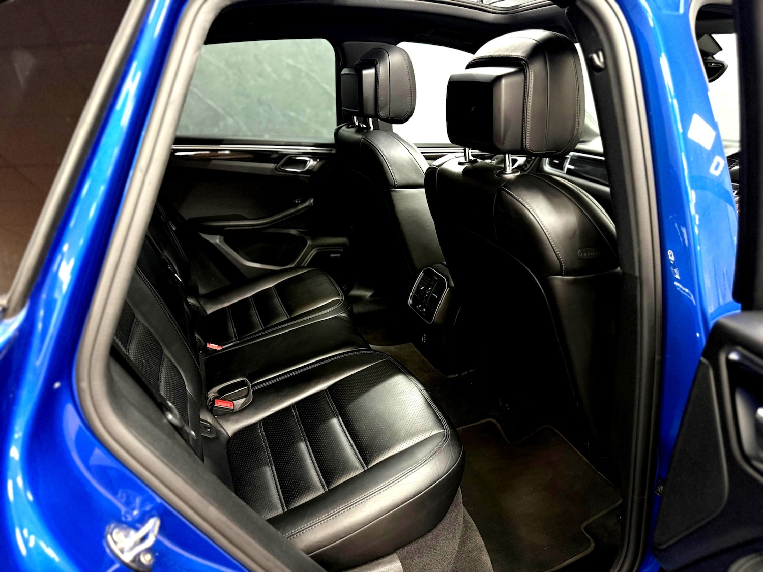 Used Porsche Macan 2017 for sale - 77242029: Photo 22