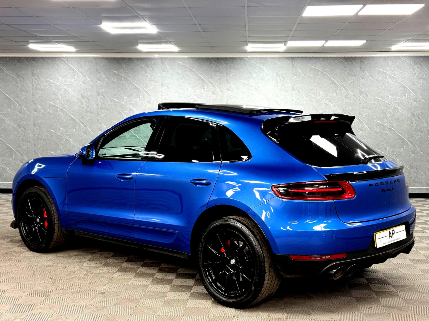 Used Porsche Macan 2017 for sale - 77242029: Photo 27