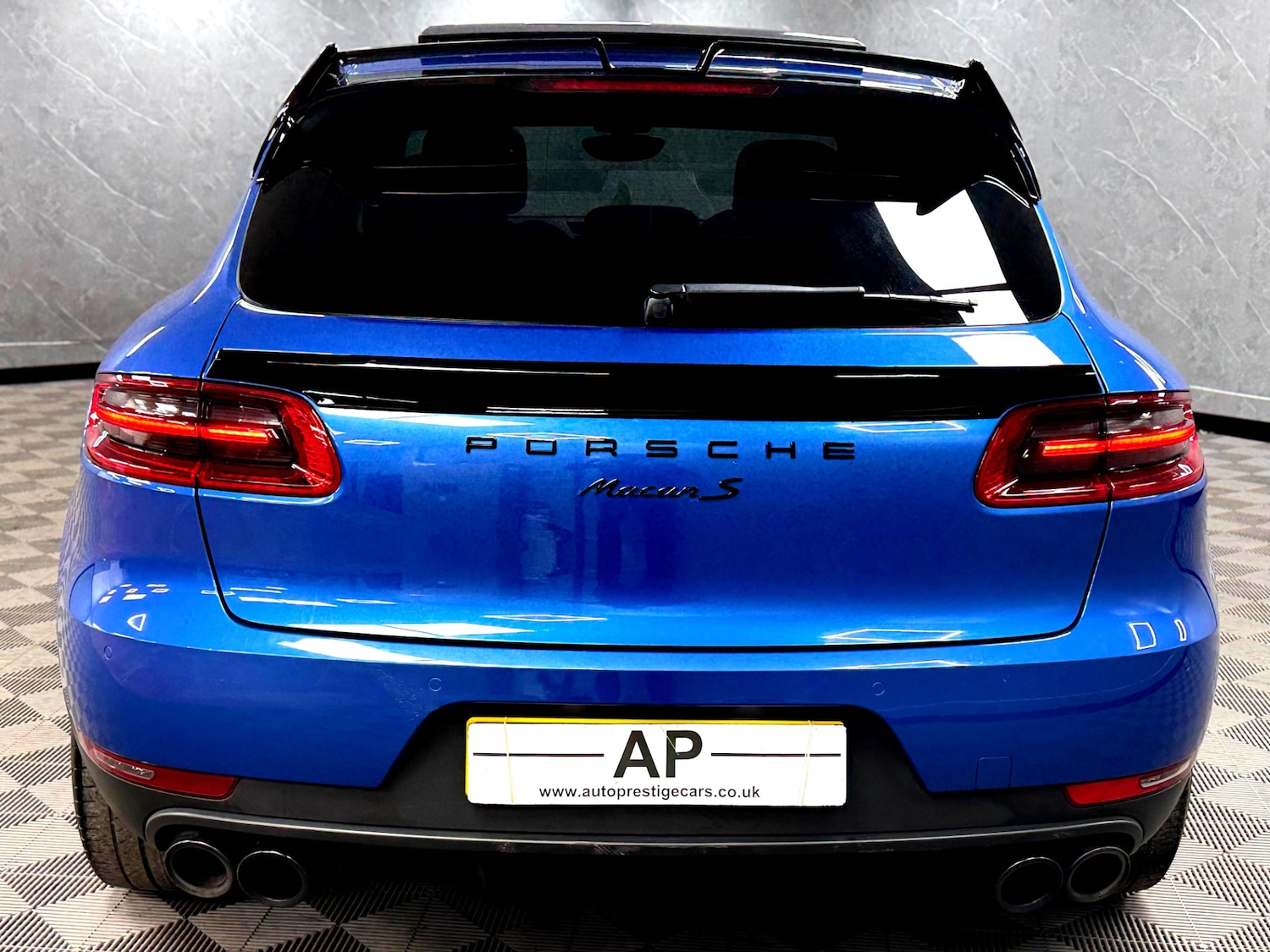 Used Porsche Macan 2017 for sale - 77242029: Photo 30