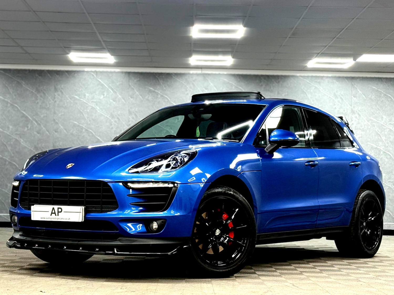 Used Porsche Macan 2017 for sale - 77242029: Photo 6