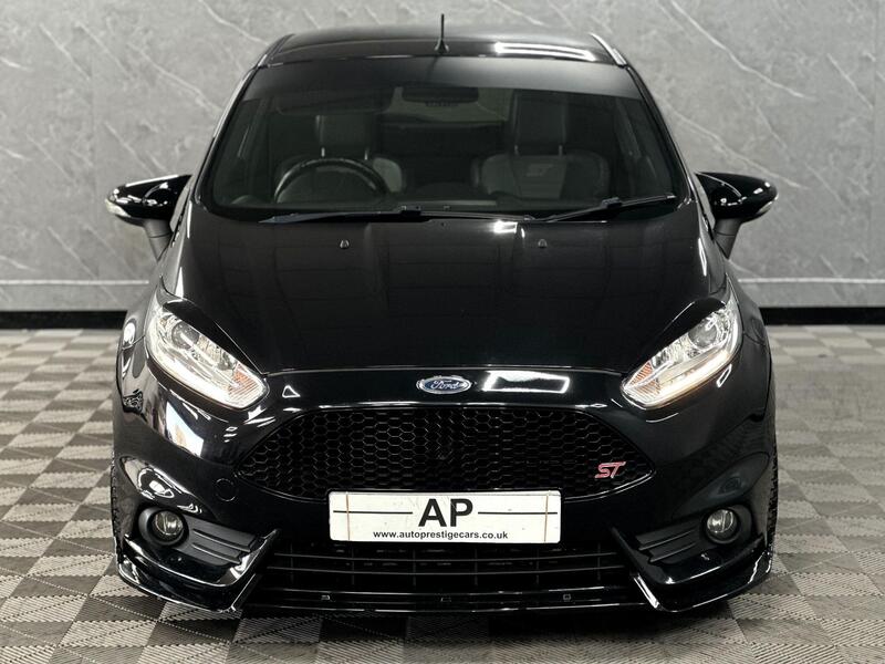 Used Ford Fiesta 2013 for sale - 78150336: Photo 15