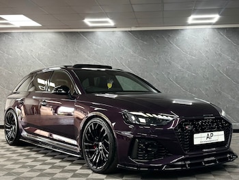 2021 - RS 4 TFSI Quattro Carbon Black 5dr Tiptronic