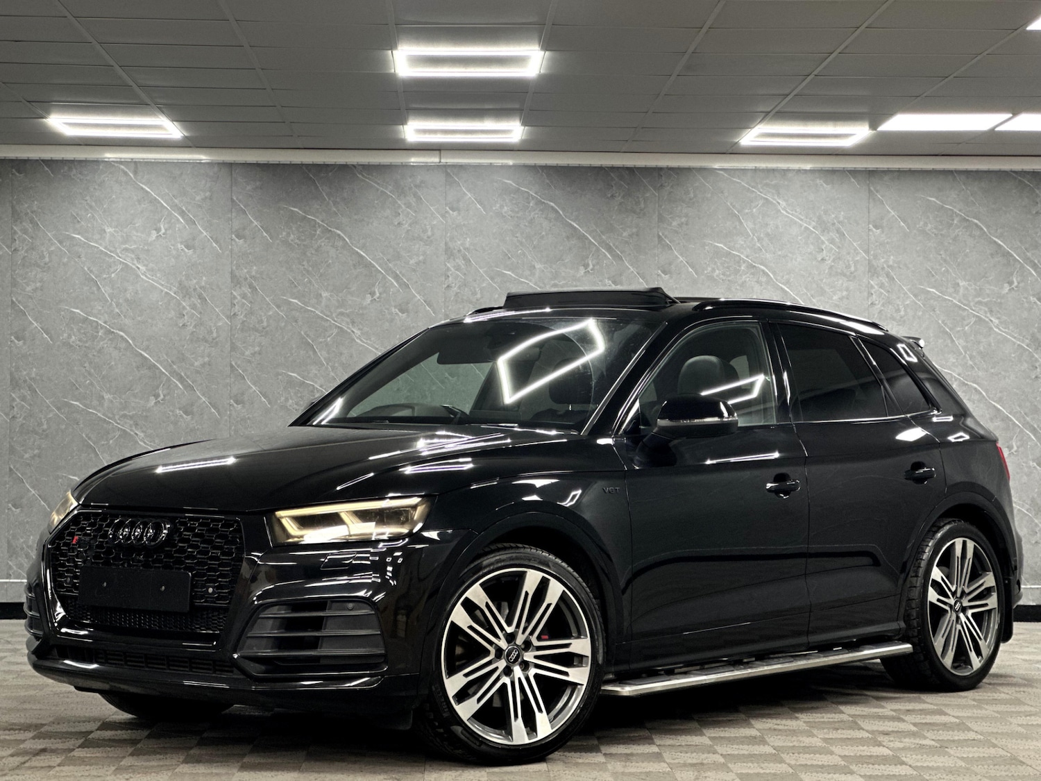 Used Audi Q5 2018 for sale - 77113841: Photo 2