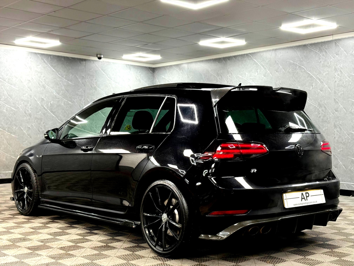 Used Volkswagen Golf 2019 for sale - 77399590: Photo 10