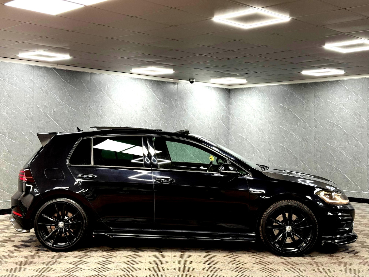 Used Volkswagen Golf 2019 for sale - 77399590: Photo 22