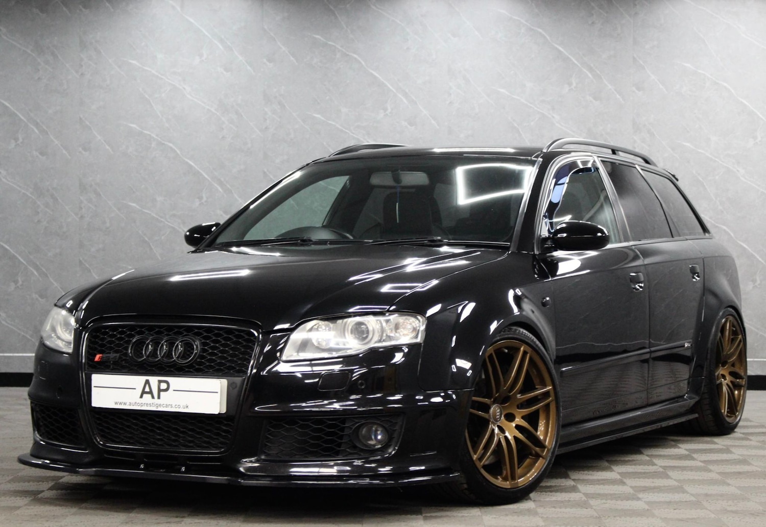 Used Audi RS4 2007 for sale - 76143933: Photo 1