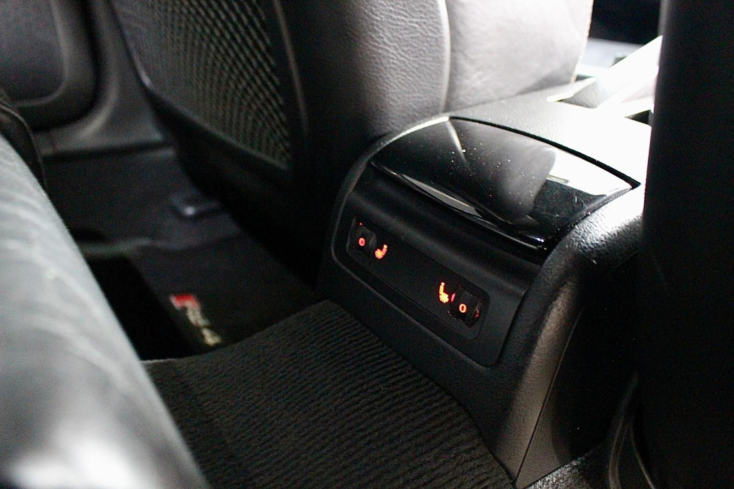 Used Audi RS4 2007 for sale - 76143933: Photo 22