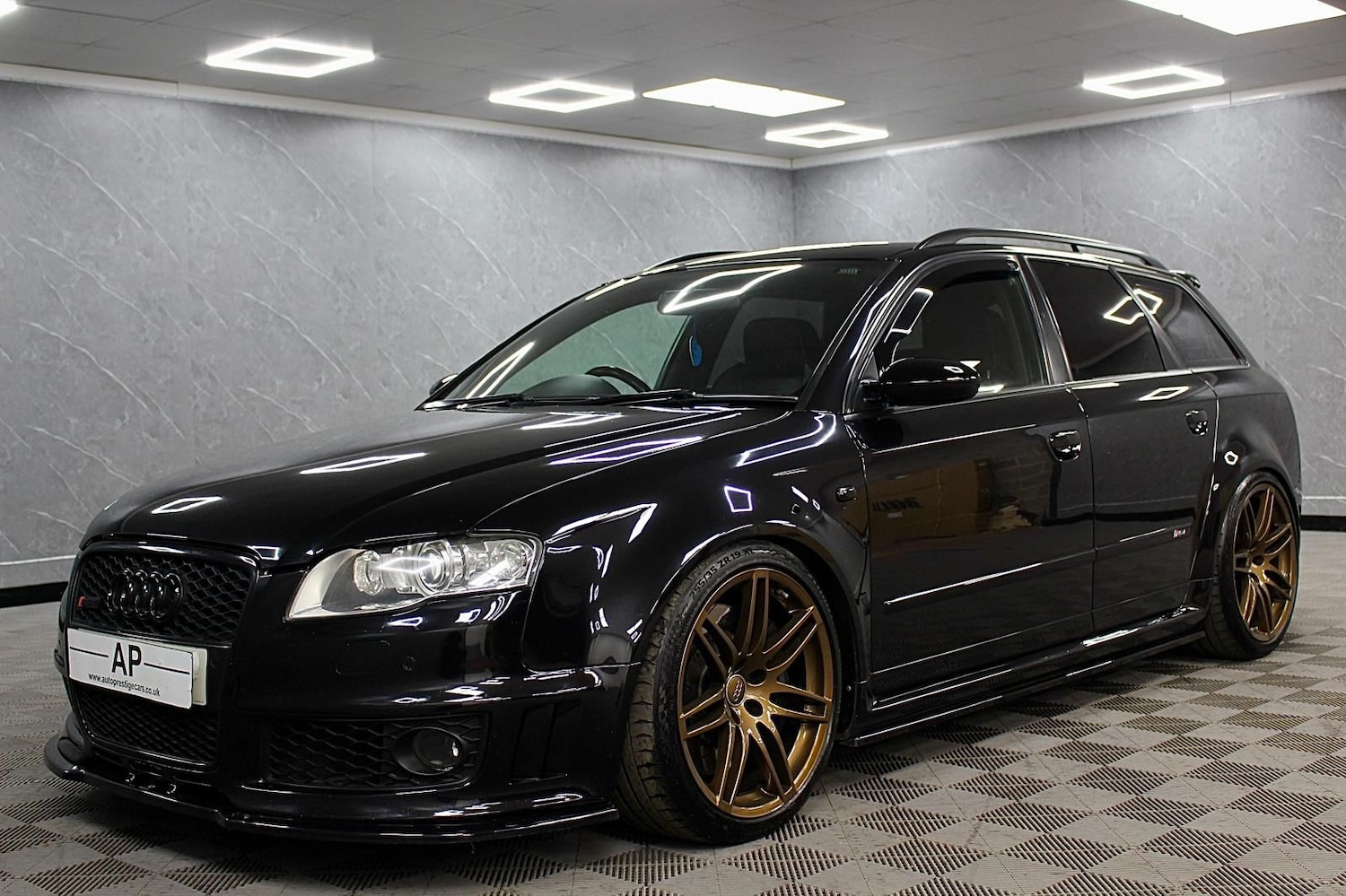Used Audi RS4 2007 for sale - 76143933: Photo 4